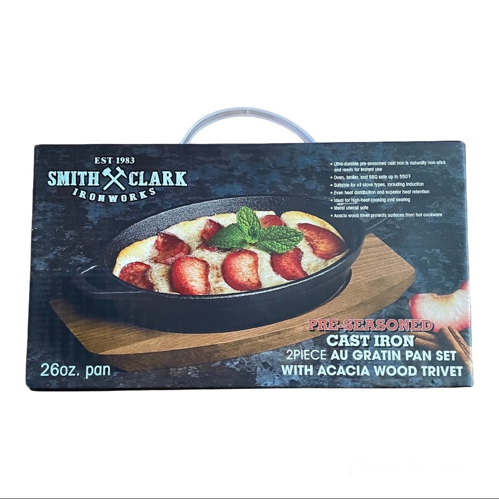 SMITH CLARK Cast Iron 2 piece Au Gratin Pan Set